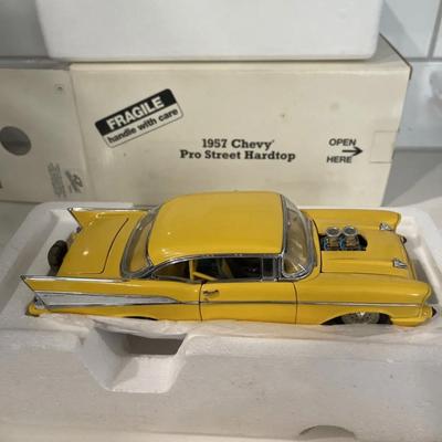 Danbury Mint 1957 Chevy Pro Street Hardtop Yellow Bel Air Diecast 1:24 Drag Car