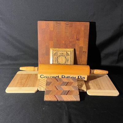 Wooden Cutting Boards and more (K-MG)