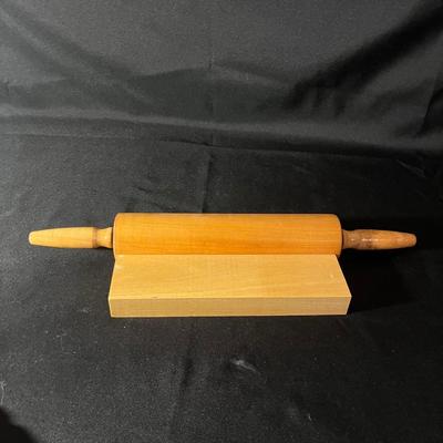 Wooden Cutting Boards and more (K-MG)