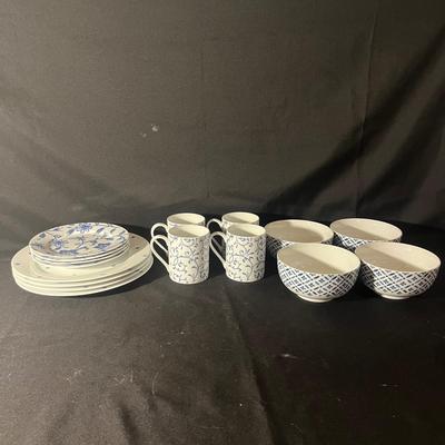 Spode Home Blue Indigo Four Person Dish Set (K-MG)