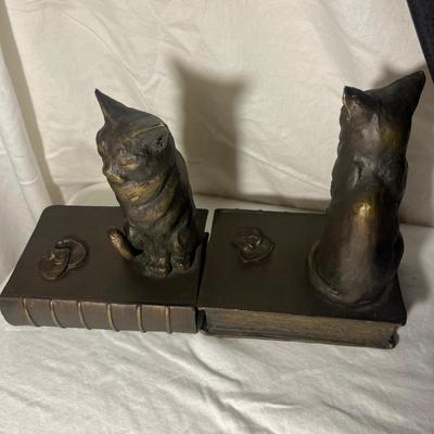 Cat Lover Collection (K-MG)