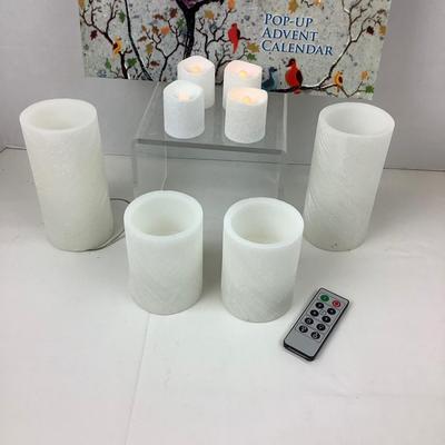 341 Metropolitan Museum Of Art Advent Pop Up Calendar & 8 LED Candles