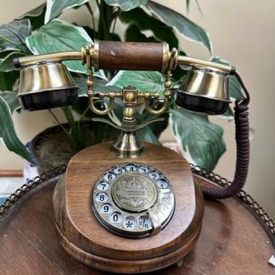 Opis Model A 1921 Style Retro Rotary telephone