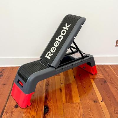 REEBOK ~ Adjustable Aerobic and Strength Training Workout Bench