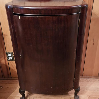 ANTIQUE CABINET