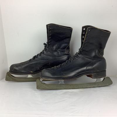 Lot 381 Vintage Johnsons Ice Skates with Guards