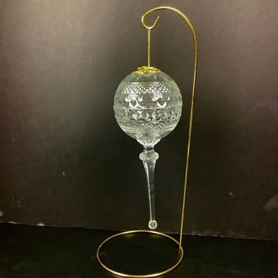 Lot 382. Clear Glass Tree-topper with Shades of Green Glitter & Hanging Ornament