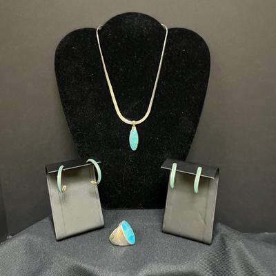 Inlaid 6 piece turquoise and silver pieces