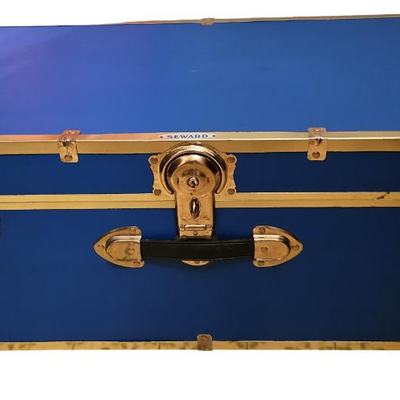 VINTAGE TRUNK