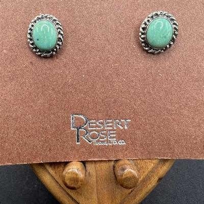 Desert Rose Traders Small Pierced earrings