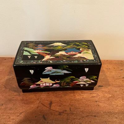 MH-1019 Mother of Pearl Inlay Japanese Jewelry Music Box