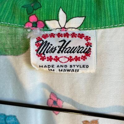 3 1960s Tops