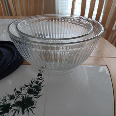 4-Piece Pyrex Clear Mixing Bowls Ribbed Nesting