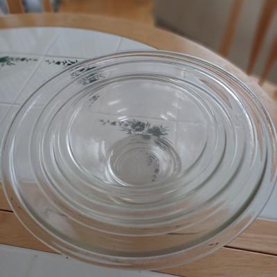 Pyrex Clear Stacking Mixing Bowl Set of 4