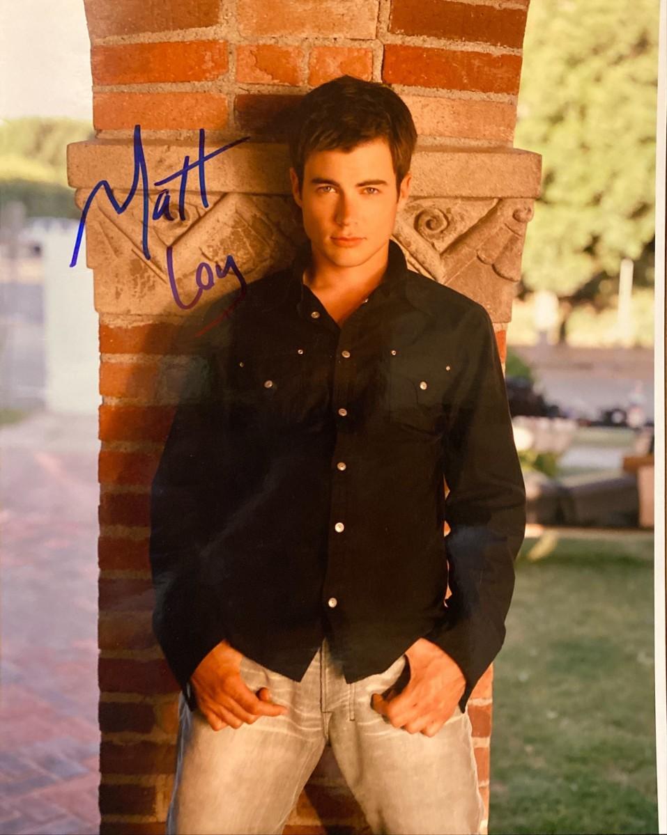 Matthew Long Model Matt Long signed photo | EstateSales.org