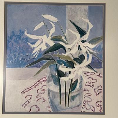 Modern Lamp & Pair of Framed Floral Prints (LR-RG)