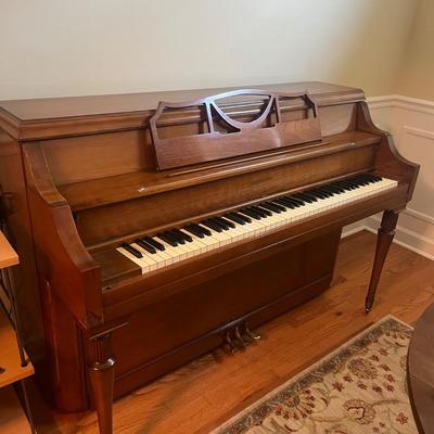 Hobart M. Cable Upright Piano (DR-MG)