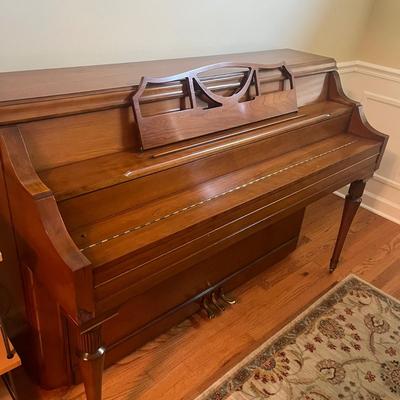 Hobart M. Cable Upright Piano (DR-MG)
