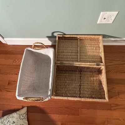 Edward Donovan Butterfly Print, Baskets & Pillow (PS-RG)