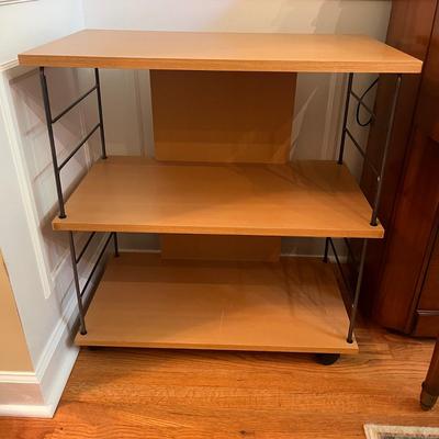 Rolling Shelf (DR-MG)