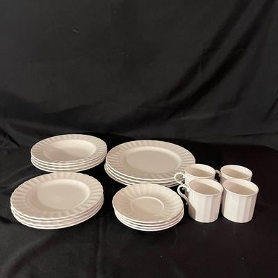 Red Vanilla Dish Set (K-MG)