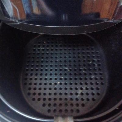 GoWise Deep Fryer with additional baskets
