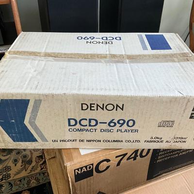 MB-1048 DENON CD Player DCD-690