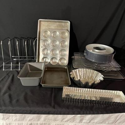 Baking Sheets & More (K-MG)