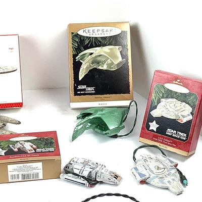 Lot 389 Lot of Vintage Hallmark Star Trek Ornaments ( 9 total, 7 with boxes )