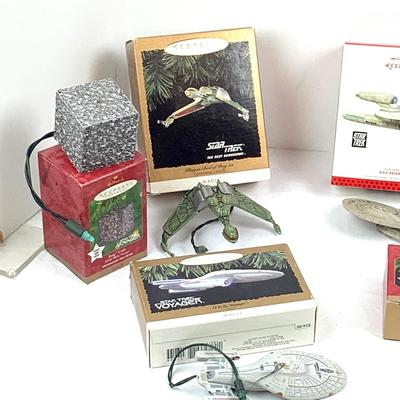 Lot 389 Lot of Vintage Hallmark Star Trek Ornaments ( 9 total, 7 with boxes )