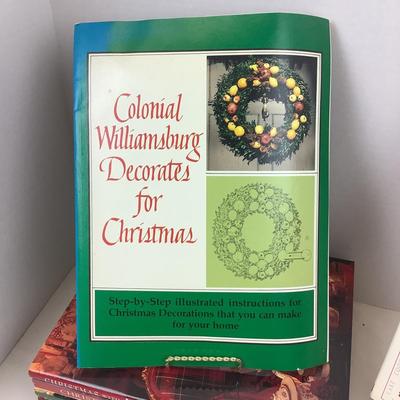 401 Christmas with Victoria Colonial Williamsburg Holiday Decorating