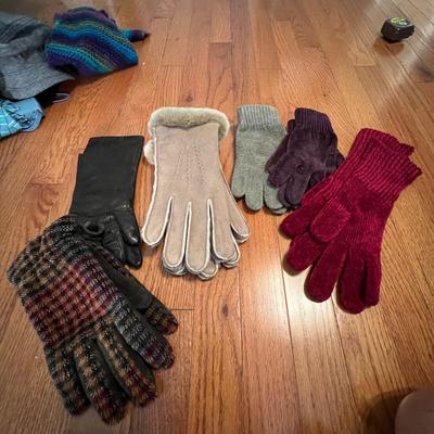 Winter Scarves & Gloves, Umbrellas, Eyewear Plus More (PS-RG)