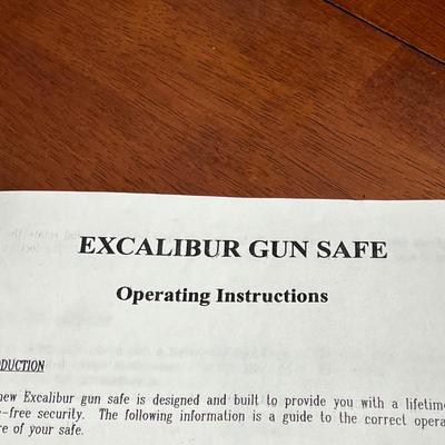 EXCALIBUR ~ Gun Safe ~ Excellent Condition