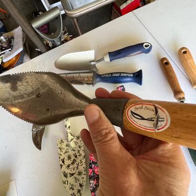 Gardening Essentials (G-RG)