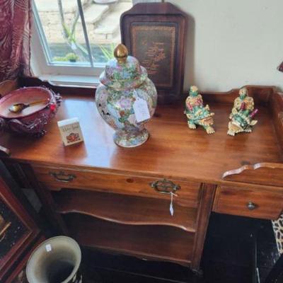 Vintage tea cart