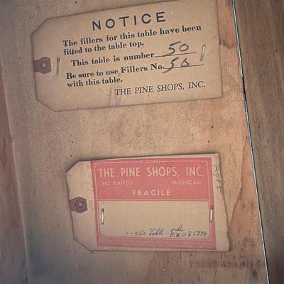 Drop Leaf Table with Three Leaves (DR-MG)