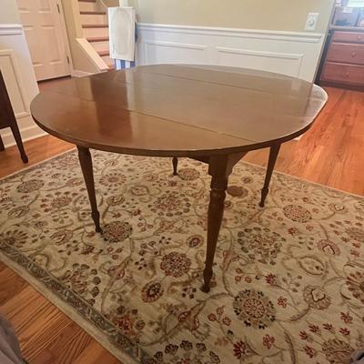 Drop Leaf Table with Three Leaves (DR-MG)