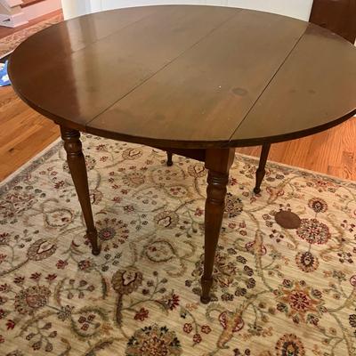 Drop Leaf Table with Three Leaves (DR-MG)