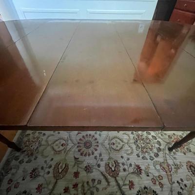 Drop Leaf Table with Three Leaves (DR-MG)