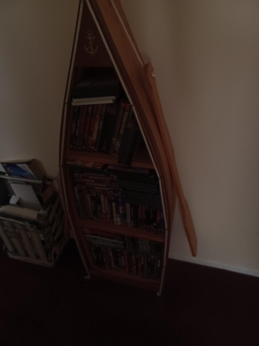 boat dvd stands | EstateSales.org