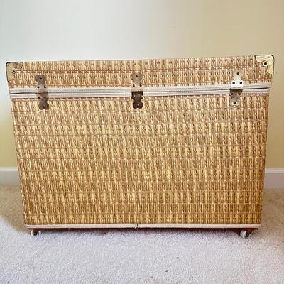 Wicker/Rattan Style Trunk (UB-KL)
