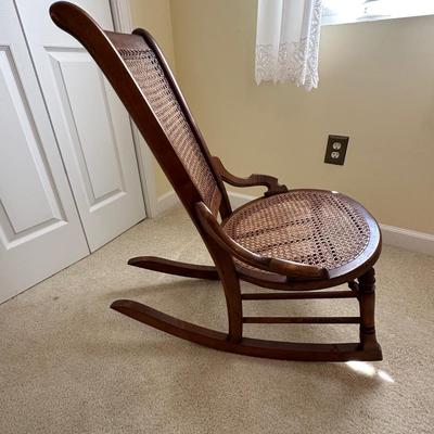 Hand Caned Rocking Chair (UB-KL)