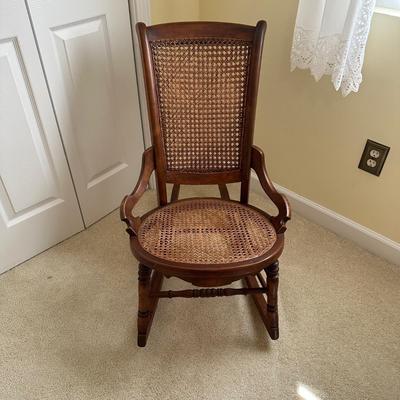 Hand Caned Rocking Chair (UB-KL)
