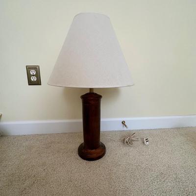 Painted Wooden Framed Cork Board & Wooden Desk Lamp (UB-KL)