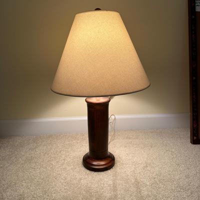 Painted Wooden Framed Cork Board & Wooden Desk Lamp (UB-KL)