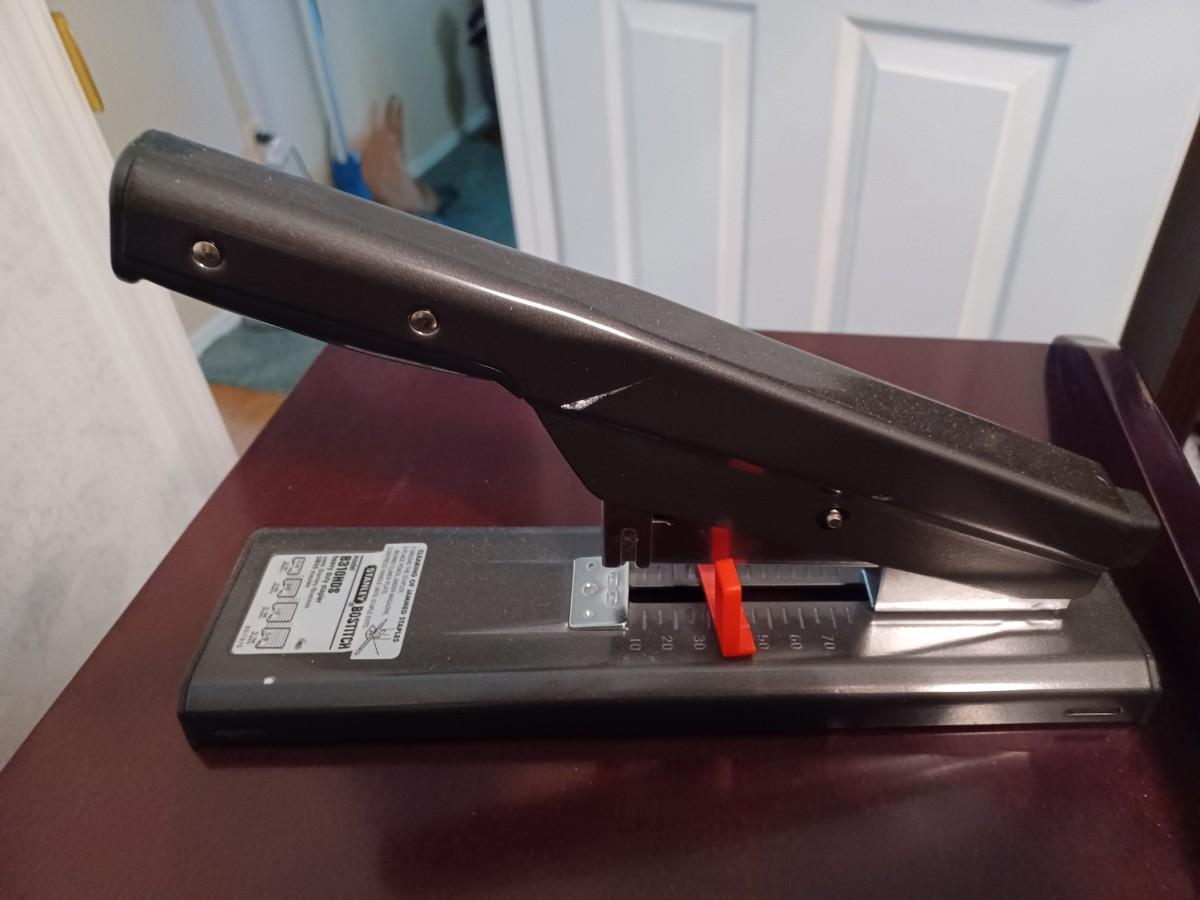 Bostitch Antimicrobial 130 Sheet Heavy Duty Stapler B310HDS