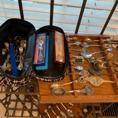 Souvenir spoons & holders