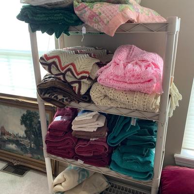 Blankets & towels