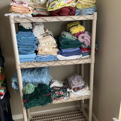 Blankets & towels