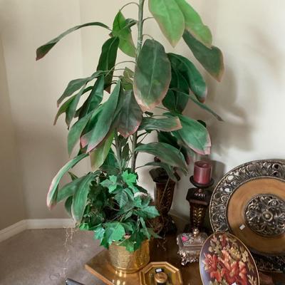 Misc decor